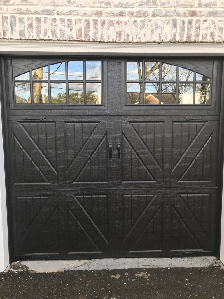 3 Things to Consider When Shopping for a New Garage Door